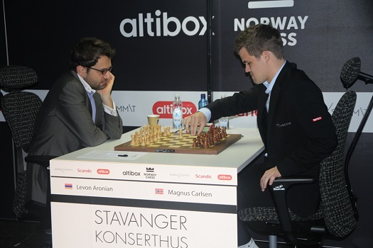 Aronian Carlsen_Norge_2016_S._Haubro