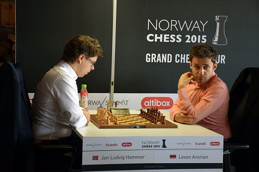Hammer-Aronian lyn_Norway_Chess_2015_foto_Tarjei_J._Svensen